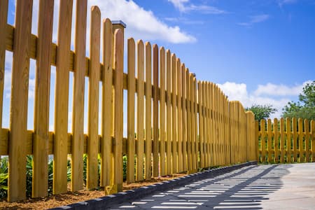 Fence & Deck Restoration